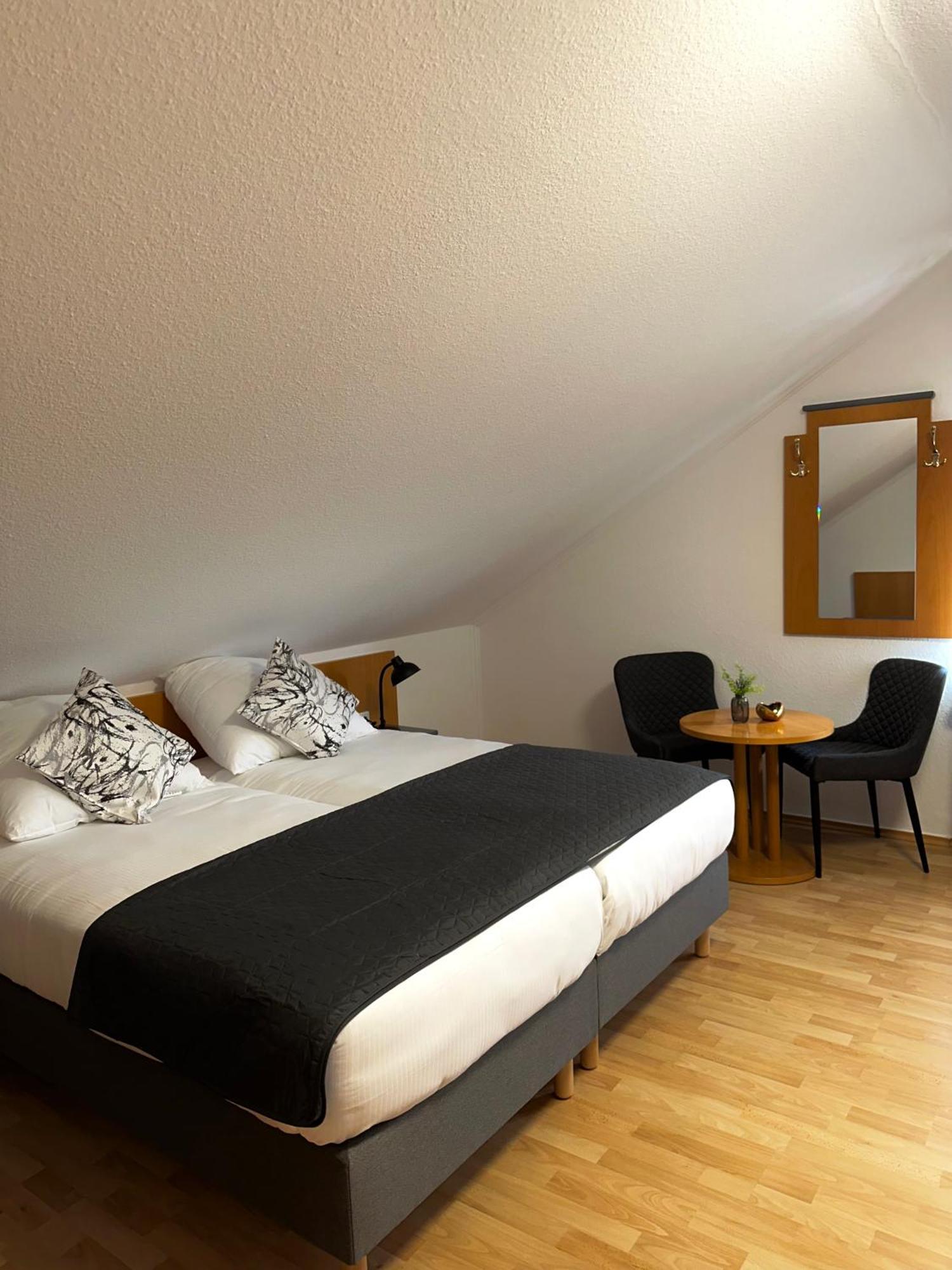 Hotel Restaurant Haus Odendahl Cologne Luaran gambar