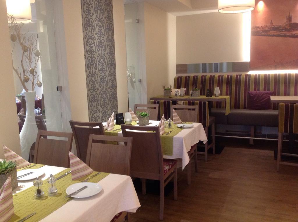Hotel Restaurant Haus Odendahl Cologne Luaran gambar